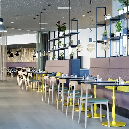 卑尔根机场北欧之选酒店 酒店 4*