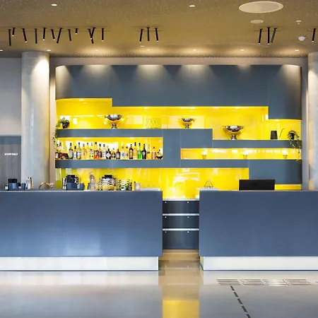 Comfort Airport Hotel 4*
