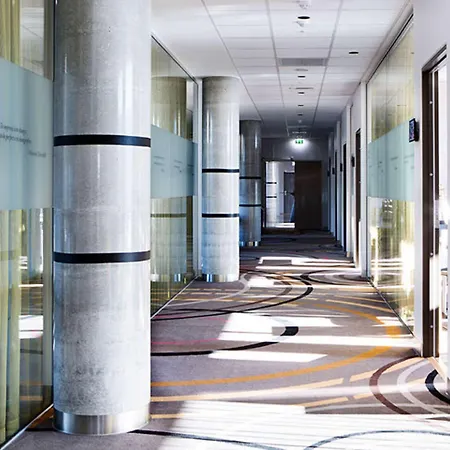 卑尔根机场北欧之选酒店 酒店 4*