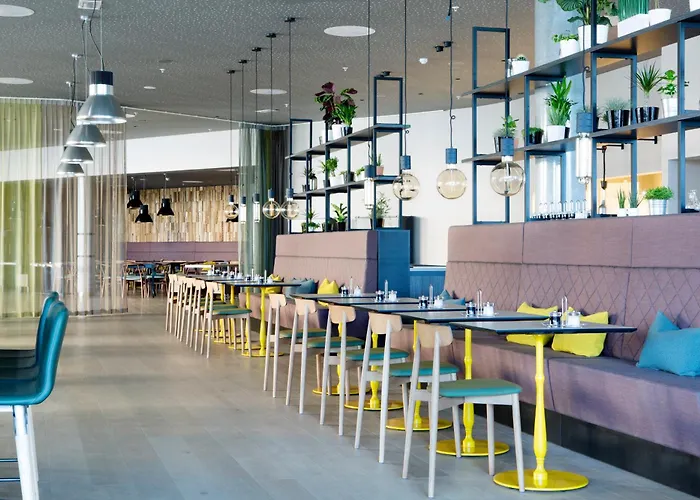 Comfort Airport Hotel 4*