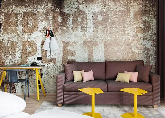 Comfort Airport Hotel 4*