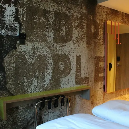 Hotel Comfort Airport